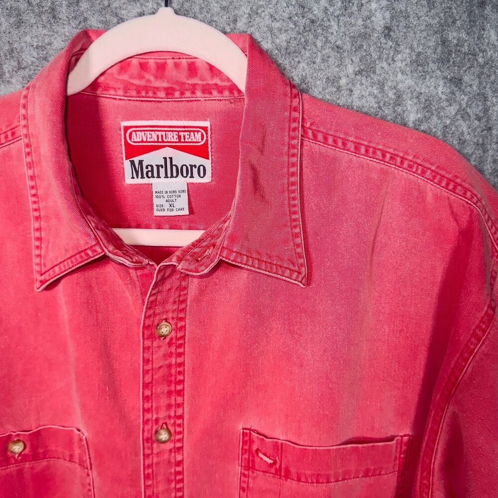 Vintage Marlboro Adventure Team Faded Red Button Up Shirt Men's XL Heavyweight